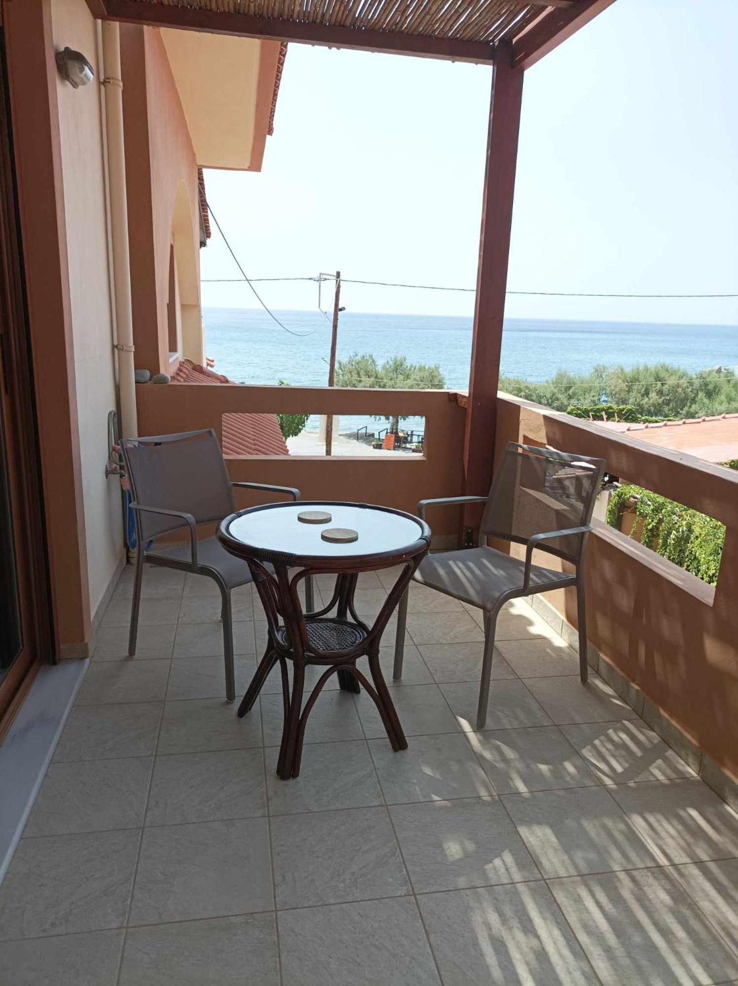 Eutuxia Sea&Mountain Apartment - Tsoutsouros Kültér fotó